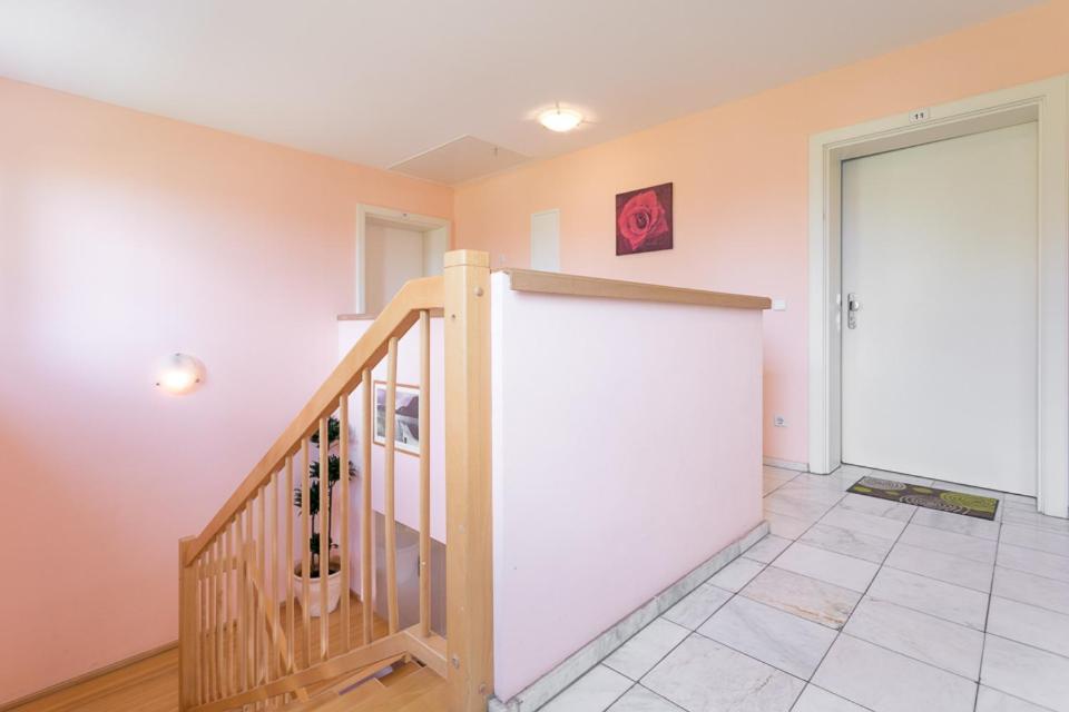 Studio Lehen 2 Apartment